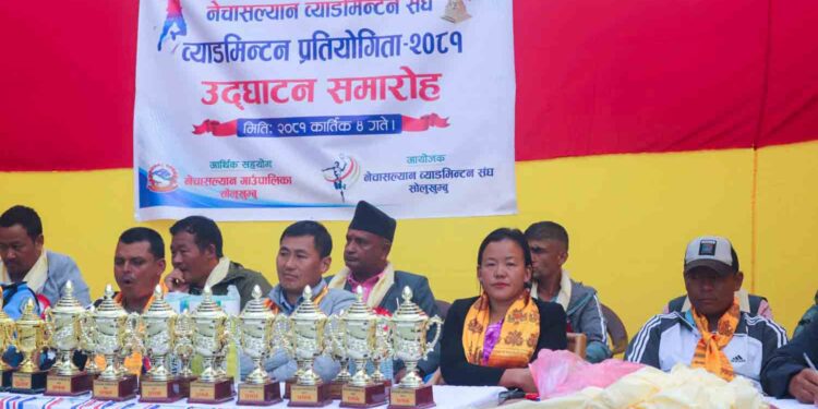 नेचासल्यानमा ब्याडमिन्टन प्रतियोगिता शुरु, खेल क्षेत्रलाई प्राथमिकतामा राखेको उपाध्यक्ष विना राईको भनाई