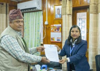  सभापति लामिछानेलाई रिहा गर्न माग गर्दै रास्वपा सोलुखुम्बुले बुझायो ज्ञापन 