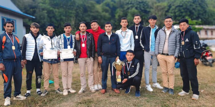 थुलुङ दुधकोशीकाे  मुक्लीमा सम्पन्न भलिबलको उपाधि देउसालाई