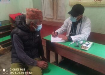 माप्य दुधकोशीमा आयोजित स्वास्थ्य शिविरको पहिलो दिन पाचँ सय जना लाभान्वित