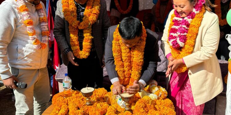 हलेसीमा खुल्ला महिला फुटबल प्रतियोगिता सुरु, मन्त्री राईद्वारा उद्घाटन