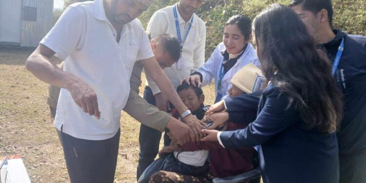 मुक्लीमा सञ्चालित घुम्ती शिविरबाट ६३ जनाले लिए सेवा