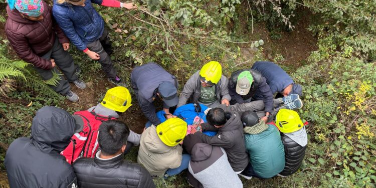 खुम्बु पासाङल्हामु गाउँपालिकाको दुई वडामा अग्नी नियन्त्रण सम्बन्धी तालिम