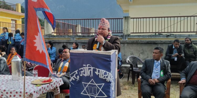 अध्यक्ष बस्नेतद्वारा वीरेन्द्र ज्योति माविको पक्की भवन उद्घाटन