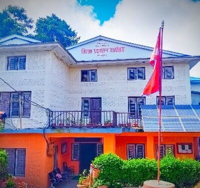 जिल्ला प्रशासन कार्यालय ओखलढुंगामा ‘क्यु आर’ कोड मार्फत प्रशासनमा गुनासो राख्न सकिने