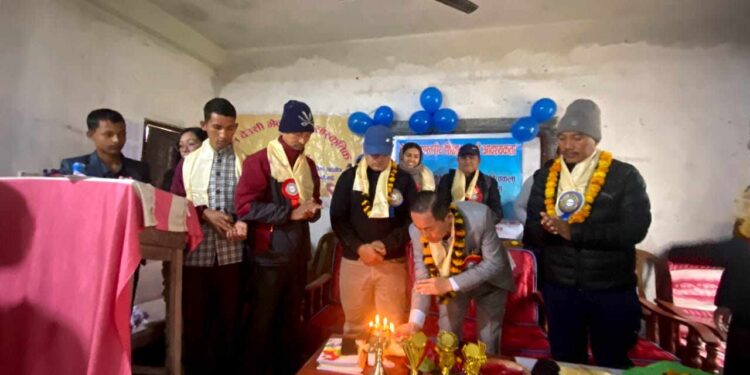 आन्तर आ.वि वक्तृत्वकला तथा पुस्तकालयमा  पुस्तक हस्तान्तरण कार्यक्रम सम्पन्न