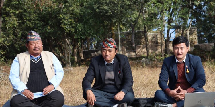 ऐतिहासिक केपिलासगढीमा गाउँपालिकाको कार्यपालिका बैठक, आफैमा नयाँ सुरुवात भएको अध्यक्ष राईकाे भनाई