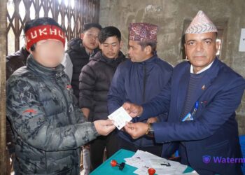 थुनामा रहेका कैदीलाई सीडीयोले कारागारमै पुगेर दिए नागरिकता 