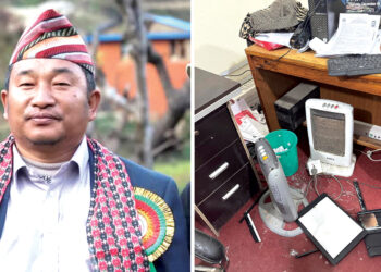 गाउँपालिका अध्यक्षले फुटाए जिल्ला प्रशासन कार्यालयको स्क्यानर, राहदानी सेवा ठप्प