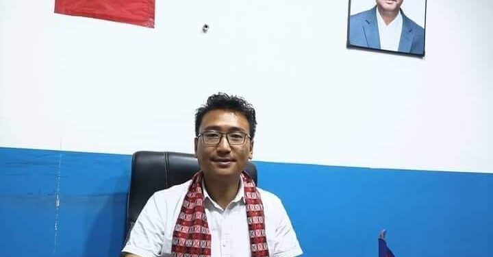 नेविसंघ अध्यक्ष डुजाङ शेर्पामाथि चन्दा असुलीको आरोप