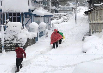 भोलि र पर्सि भारी हिमपातको सम्भावना, देशैभर चिसो बढ्ने