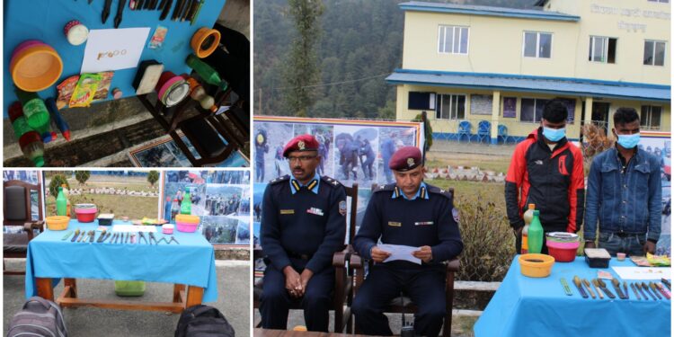 गहना सफा गरिदिने भन्दै ठगी गर्ने दुई भारतीय नागरिकलाई गर्यो सोलु प्रहरीले सार्वजनिक