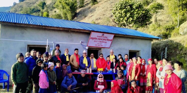 चिसापानीको स्वास्थ्य इकाई अध्यक्ष शर्माले गरे उद्घाटन, १ सय घरधुरी लाभान्वित