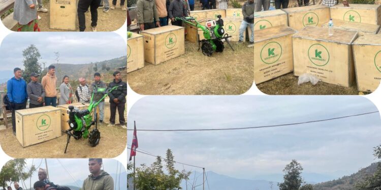 हलेसी तुवाचुङका १२ कृषक समूहलाई अनुदानमा हातेट्रयाक्टर