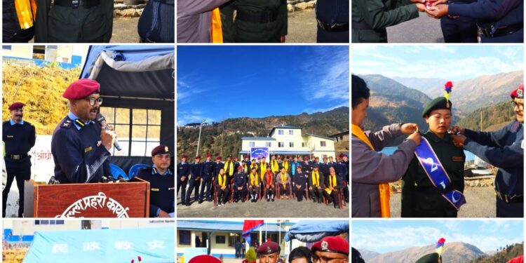 सोलुखुम्बुमा ९ जना नगर प्रहरी दिक्षित, सिकेका सिपलाई व्यवहारमा उर्तान दिक्षित नगर प्रहरीलाई डिएसपी घिमिरेको आग्रह