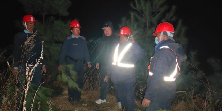 बुङ पोल्दा सल्किएको आगो साँझ पूर्ण नियन्त्रणमा