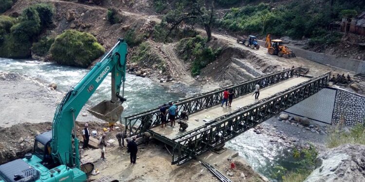 सुनकोशी नदीमा बेलिब्रिज जडान, शुक्रबार देखि यातायात सञ्चालनमा