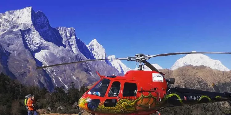 सगरमाथा क्षेत्रमा विवादपछि हेलिकप्टर उडानको प्रतिबन्धबाट निकुञ्ज पछि हट्यो
