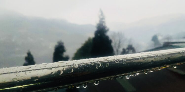 सोलुखुम्बुमा यस वर्षकै पहिलो हिउँदे बर्षा