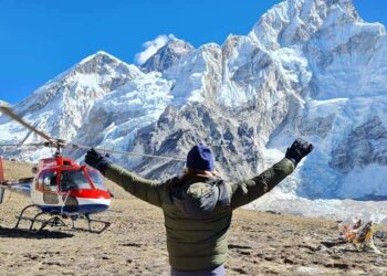 सगरमाथा क्षेत्रमा हेलिकप्टर नउडाउने वायुसेवा सञ्चालक संघको घोषणा