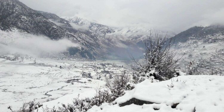 कर्णाली र सुदूरपश्चिमको उच्च पहाडी तथा हिमाली क्षेत्रमा हिमपातको सम्भावना
