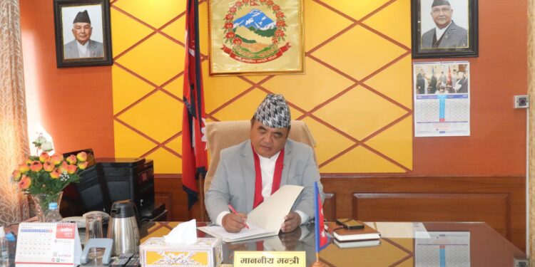 राष्ट्रपति चुरे संरक्षण कार्यक्रममा प्रगति भएको रक्षामन्त्री राईको भनाई