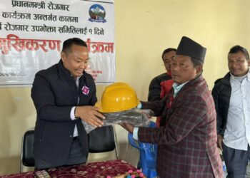 थुलुङ दुधकोशी गाउँपालिका : पुर्व रोजगार उपभोक्ता समितिलाई १ दिने अभिमुखिकरण