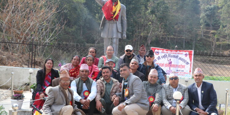 चिशंगुगढी २ पाेखरेमा क्याप्टेन यज्ञ बहादुर थापाको पूर्णकदको शालिक अनावरण 