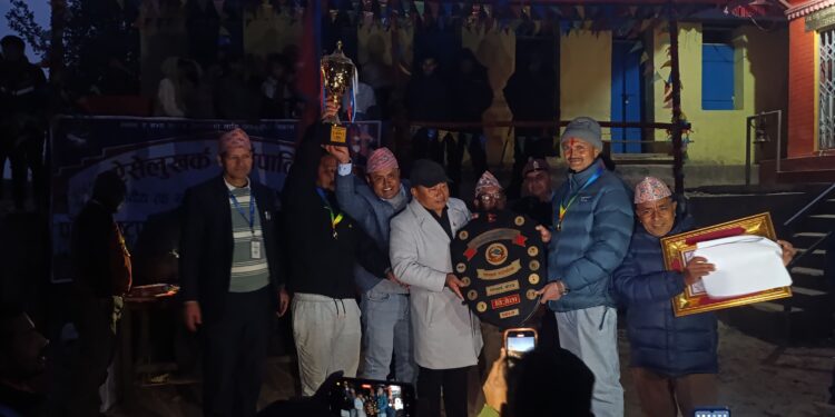 ऐसेलुखर्क गाउँपालिका : राष्ट्रपति रनिङ शिल्डको उपाधि त्रिभुवन माविलाई