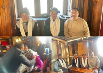 काङ्ग्रेसका प्रबेसीहरुलाई घरमै पुगेर स्वागत