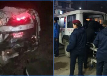 सिन्धुलीमा गाडी  दुर्घटना, ६ यात्रु घाइते, २ जना गम्भीर