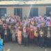 आफ्नो जन्मदिनमा अध्यक्ष कार्कीको सहयोग, विद्यार्थीलाई कापी कलम