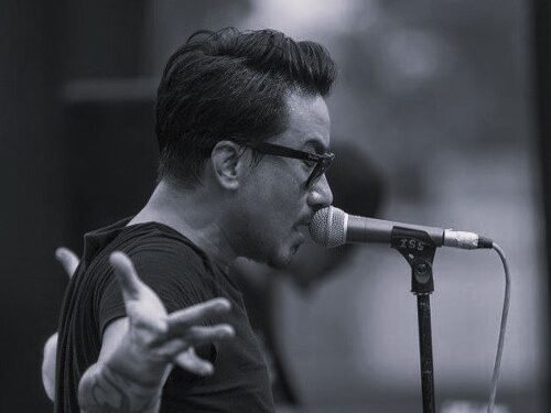 प्रस्तुति दिन नपाएको भन्दै  गायक सबिन राईले गरे गुनासाे