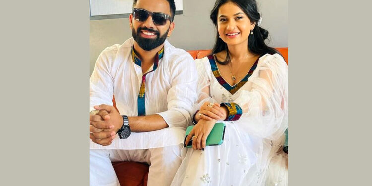  कानुनी रूपमै छुट्टिए एलिना र विष्णु, एलिना लेख्छीन “शरीरको मिलनमात्र विवाह हैन रहेछ”
