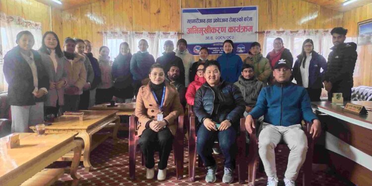 फोटोः महामारीजन्य तथा प्रकोपजन्य रोगहरु सम्बन्धी अभिमुखीकरण ।