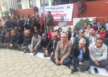 जनआन्दोलनभन्दा ठूलो आन्दोलन गर्ने शिक्षकहरूको चेतावनी