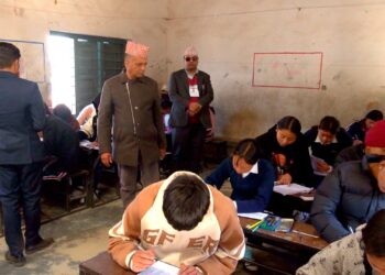  सोलुखुम्बुमा एसइई परीक्षा सुरु,पहिलाे दिन सीडीओ घिमिरेबाट अनुगमन 