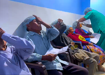 बाक्सिलामा ३ दिनको आँखा शिविरमा ४७ जनाले पाए आँखाको ज्योति 