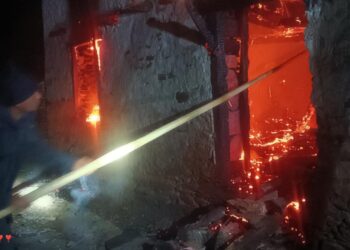 नेचासल्यानमा आगलागी, एक घर जलेर नष्ट