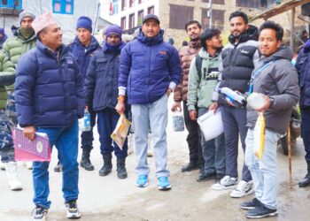  सोलुखुम्बुमा बजार अनुगमनबाट १५ हजार बढीको सामाग्री जफत 