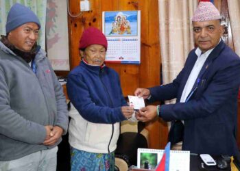 ६८ वर्षीय गोटालमनिले पाइन् नागरिकता