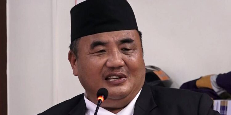 लोकतान्त्रिक गणतन्त्र जनताले चाहेसम्म रहने रक्षामन्त्री राईको भनाई