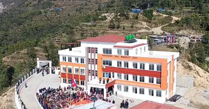 गाउँ फर्कनेलाई वराहपोखरीले दियो एक लाख रुपियाँ