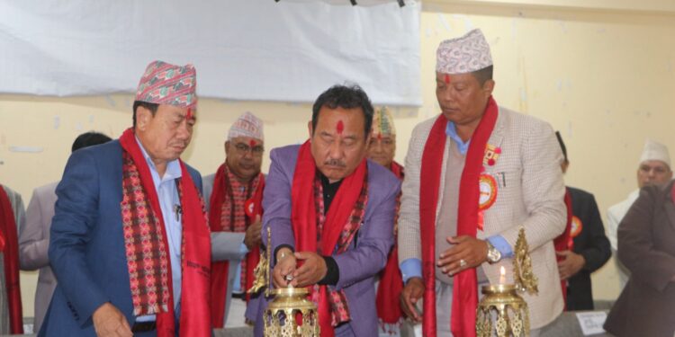 दिप्रुङमा साहित्यक कार्यक्रमको नेपाल प्रज्ञा प्रतिष्ठानका कुलपति राईद्धारा उद्धघाटन