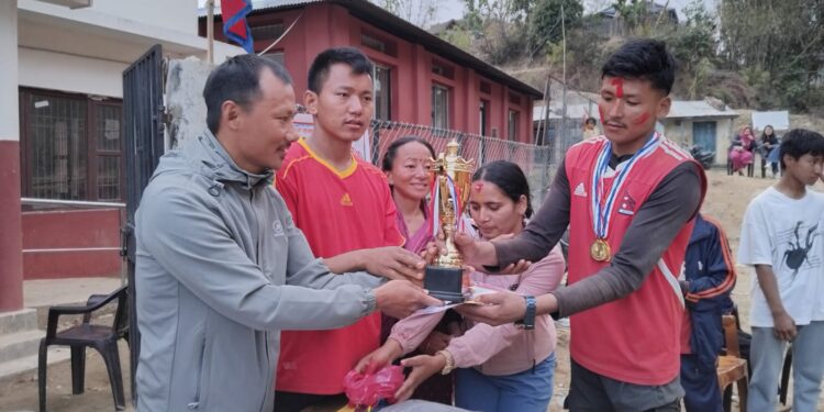 लिम्चुङबुङको जाँतेमा भलिबल प्रतियोगिता : महिला, पुरुष दुवै तर्फ साबिक आठ हिम्मा विजयी