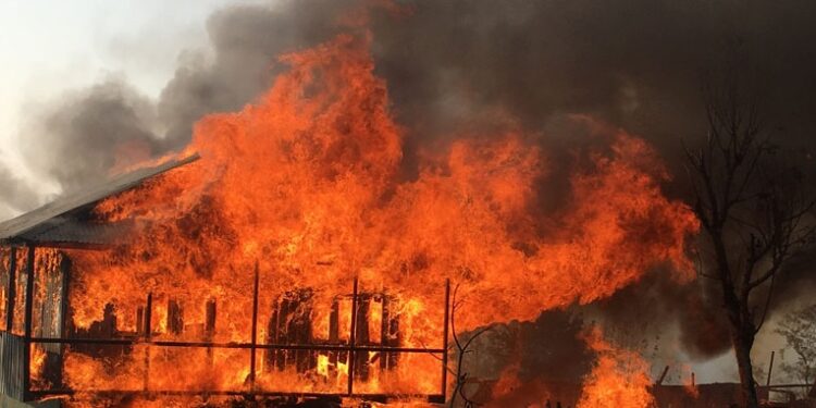 डढेलोमा परी पाँचथरमा युवतीको मृत्यु, पाँच घाइते