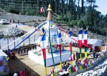 खिजीदेम्बाको मैदानेमा श्रमदान मार्फत बौद्ध चैत्य निर्माण