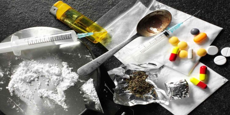 उदयपुरका श्रेष्ठ लागुऔषधसहित पक्राउ