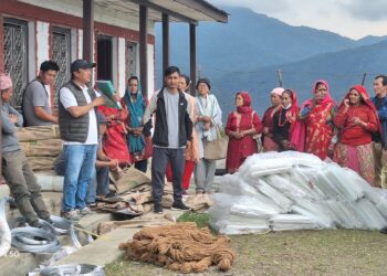 बाक्सिलाका ९ वटा कृषक समुहलाई ६३ थान कृषि सामाग्री वितरण