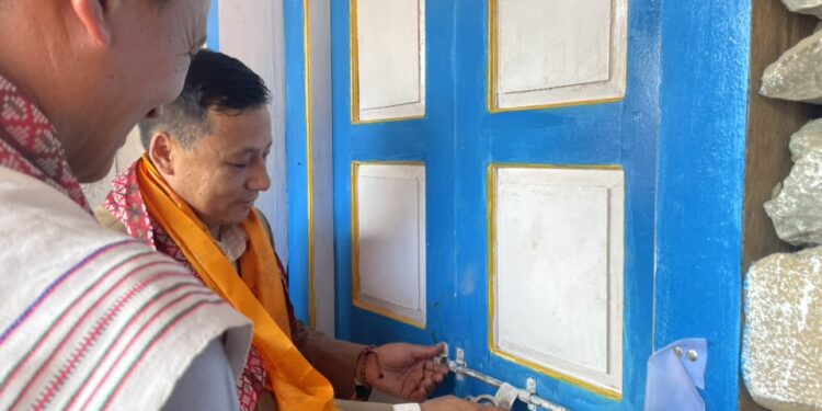 भुमे (वास) समूह भवनको अध्यक्ष राईद्वारा उद्घाटन